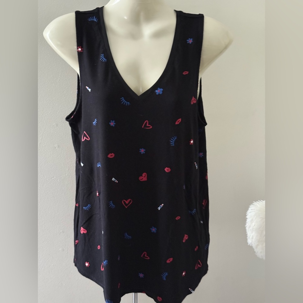 13. Reitmans Black Tank Top with Red Heart Pattern